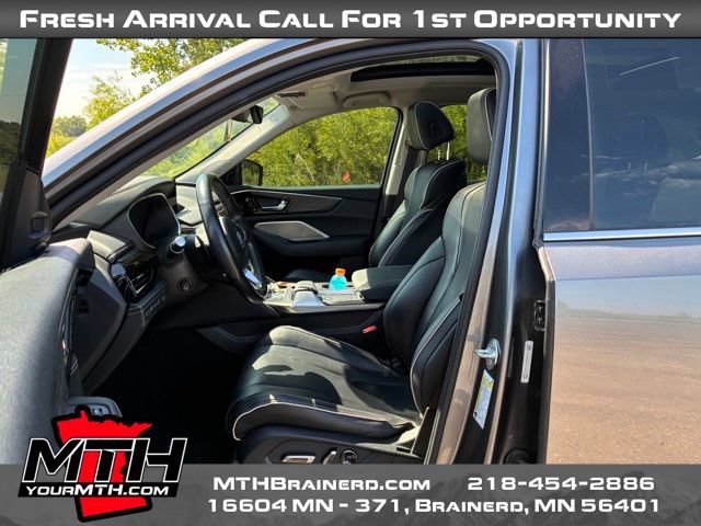 Used 2023 Acura MDX SH-AWD w/ Advance Package image 9