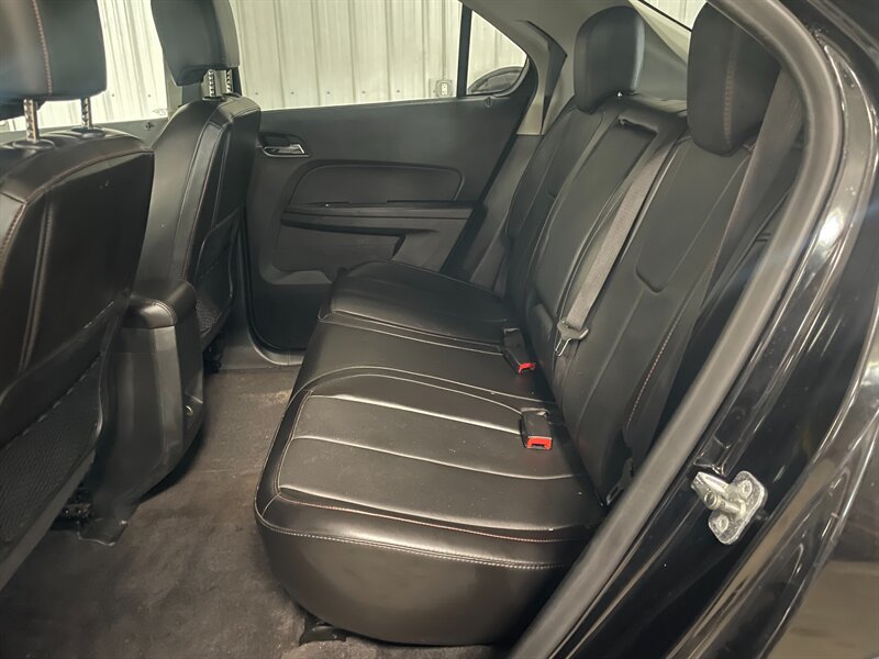 Used 2016 Chevrolet Equinox LTZ w/ Enhanced Convenience Package AWD/4WD image 17