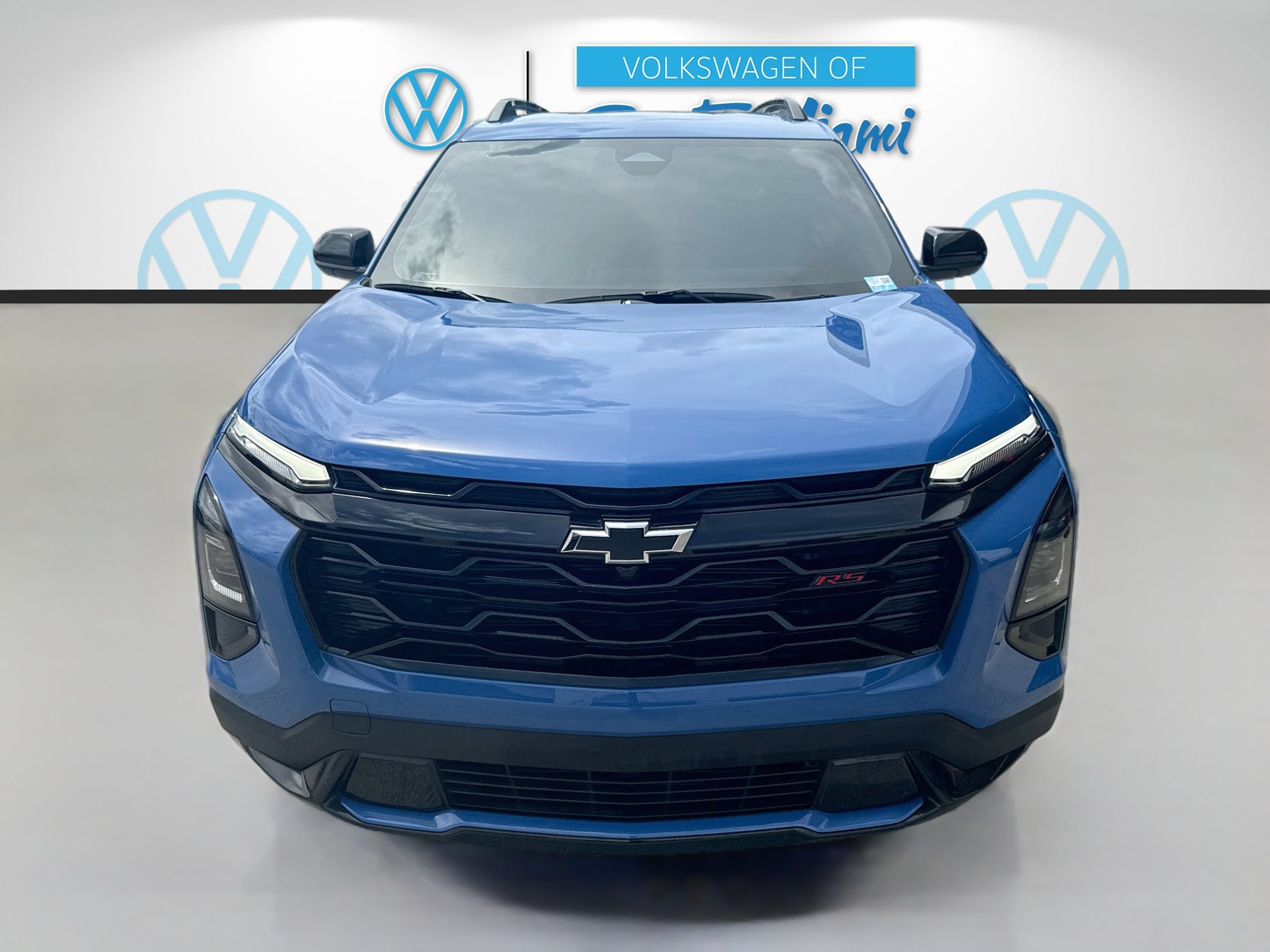 Used 2026 Chevrolet Equinox RS FWD image 2