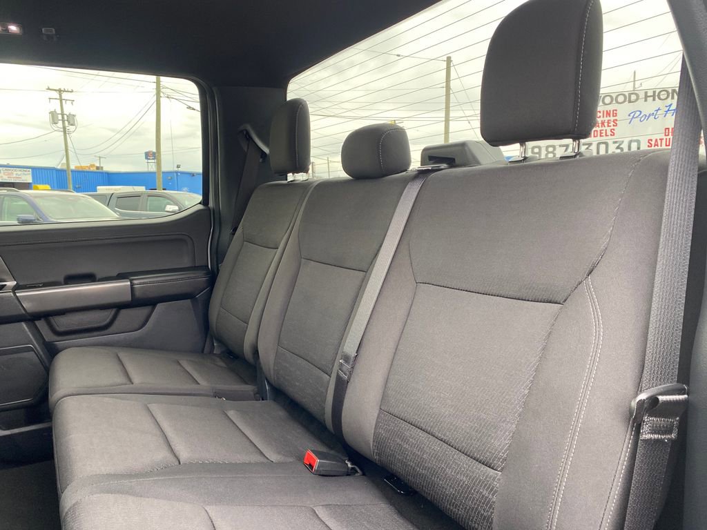 Used 2024 Ford F150 XLT w/ XLT Black Appearance Package AWD/4WD image 16
