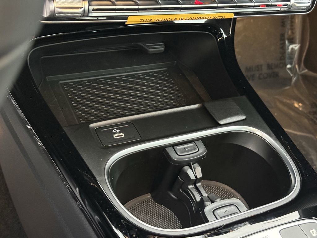 Certified 2025 Mercedes-Benz CLA 250 4MATIC image 29