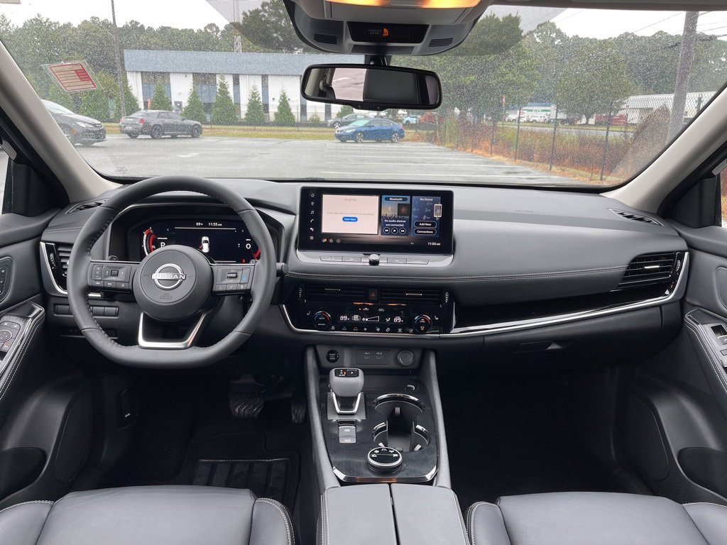 Used 2024 Nissan Rogue SL w/ SL Premium Package image 8