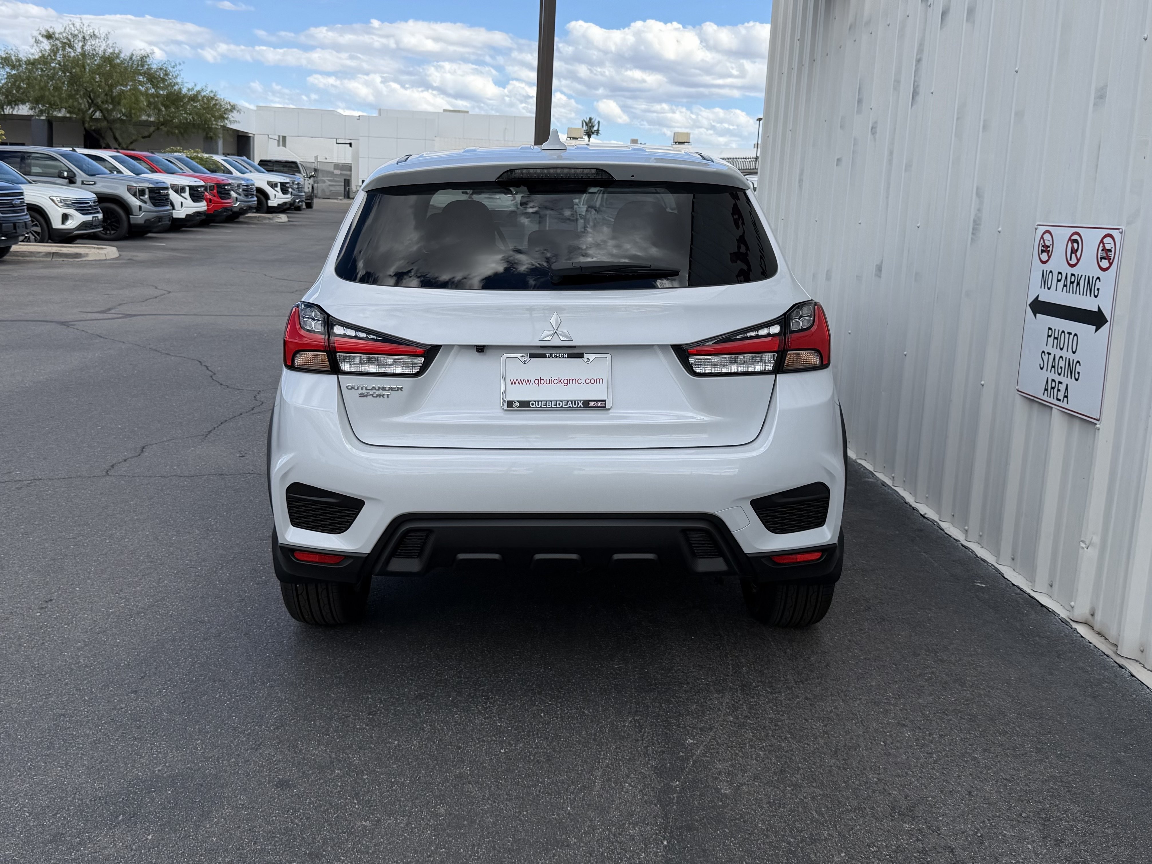 New 2027 Mitsubishi Outlander Sport ES FWD image 3