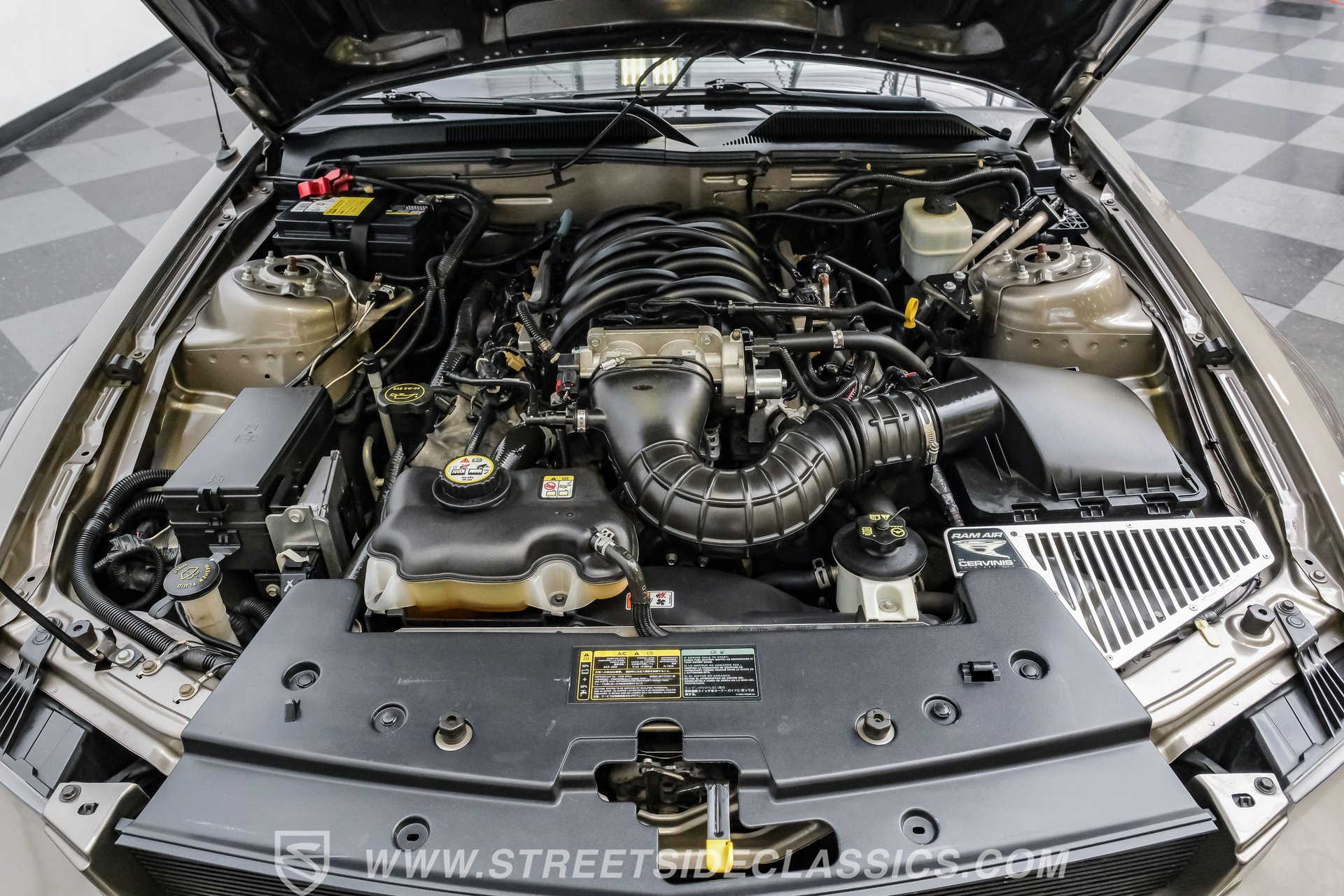 Used 2005 Ford Mustang GT image 37