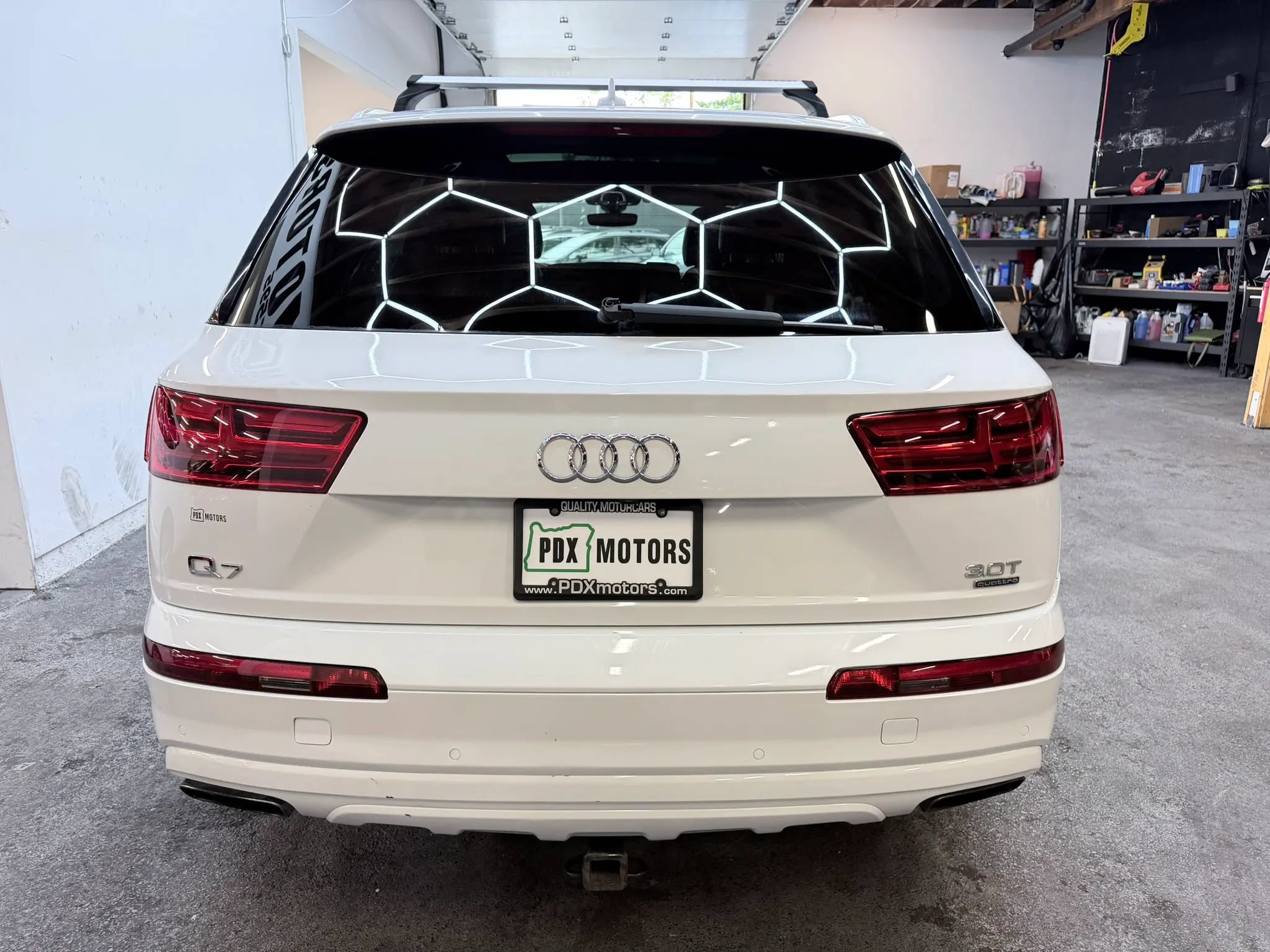 Used 2017 Audi Q7 3.0T Premium AWD/4WD image 7