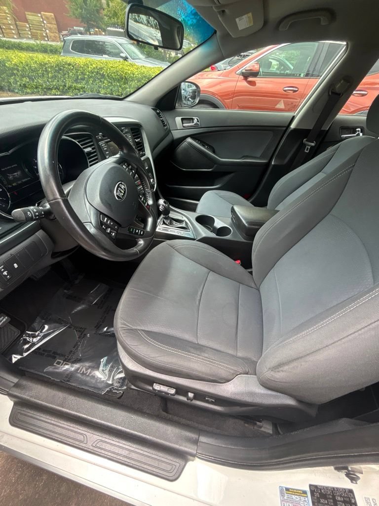 Used 2013 Kia Optima LX w/ Hybrid Convenience Pkg FWD image 12