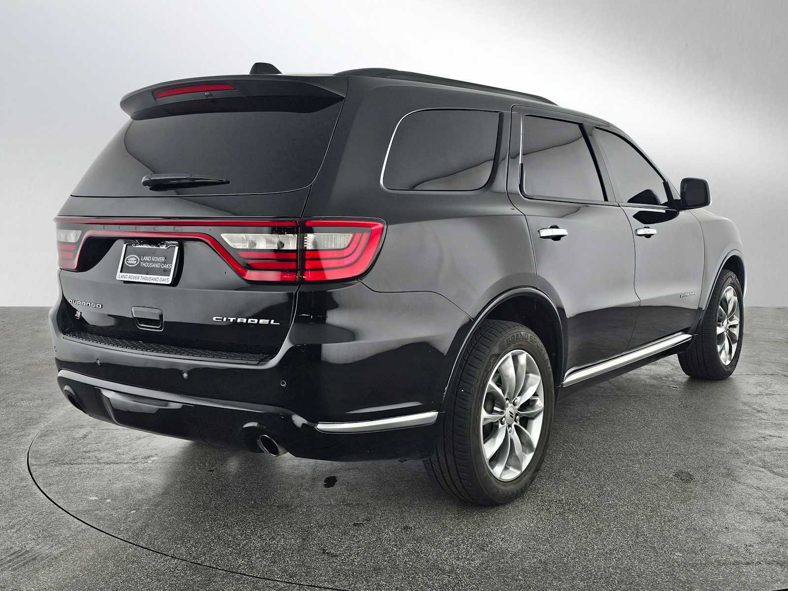 Used 2022 Dodge Durango Citadel image 5