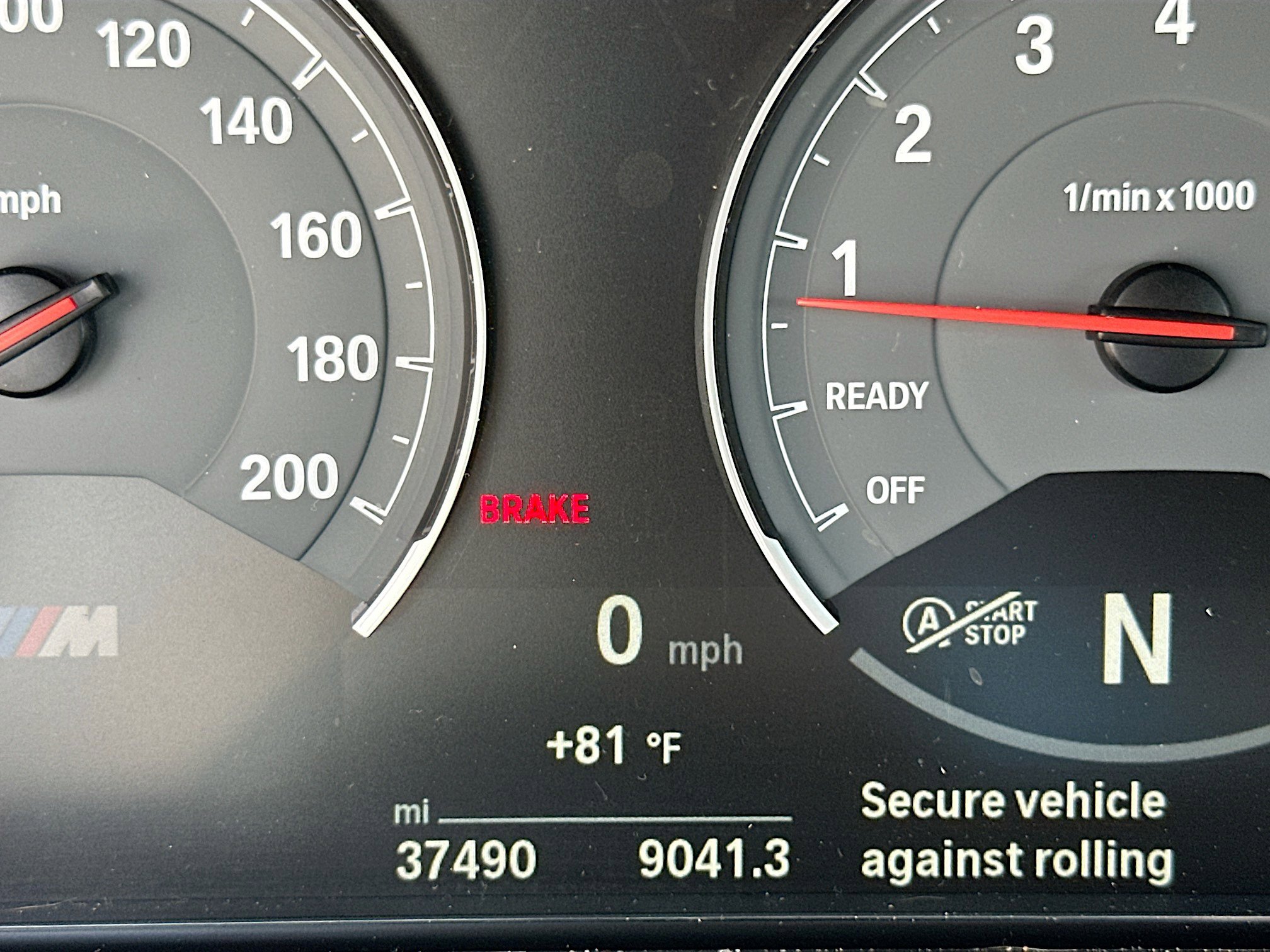 Used 2016 BMW M4 Convertible RWD image 12