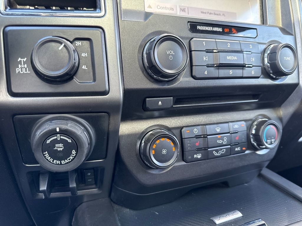 Used 2018 Ford F150 XLT w/ Equipment Group 302A Luxury image 22