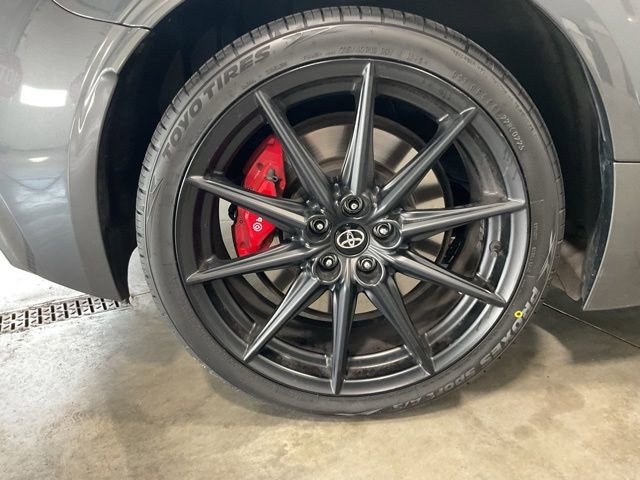 Used 2024 Toyota GR86 Premium w/ Performance Package RWD image 7