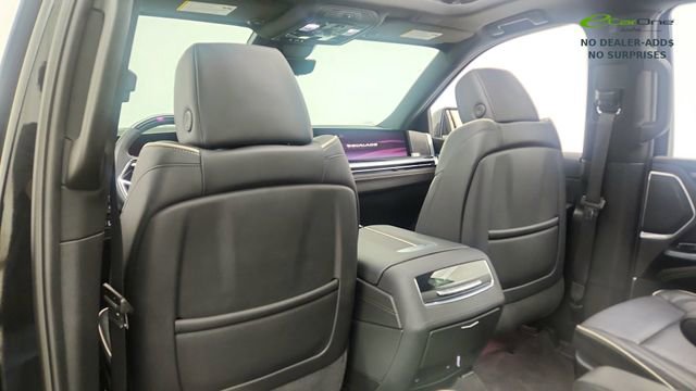 Used 2025 Cadillac Escalade Sport w/ Touring Package AWD/4WD image 36