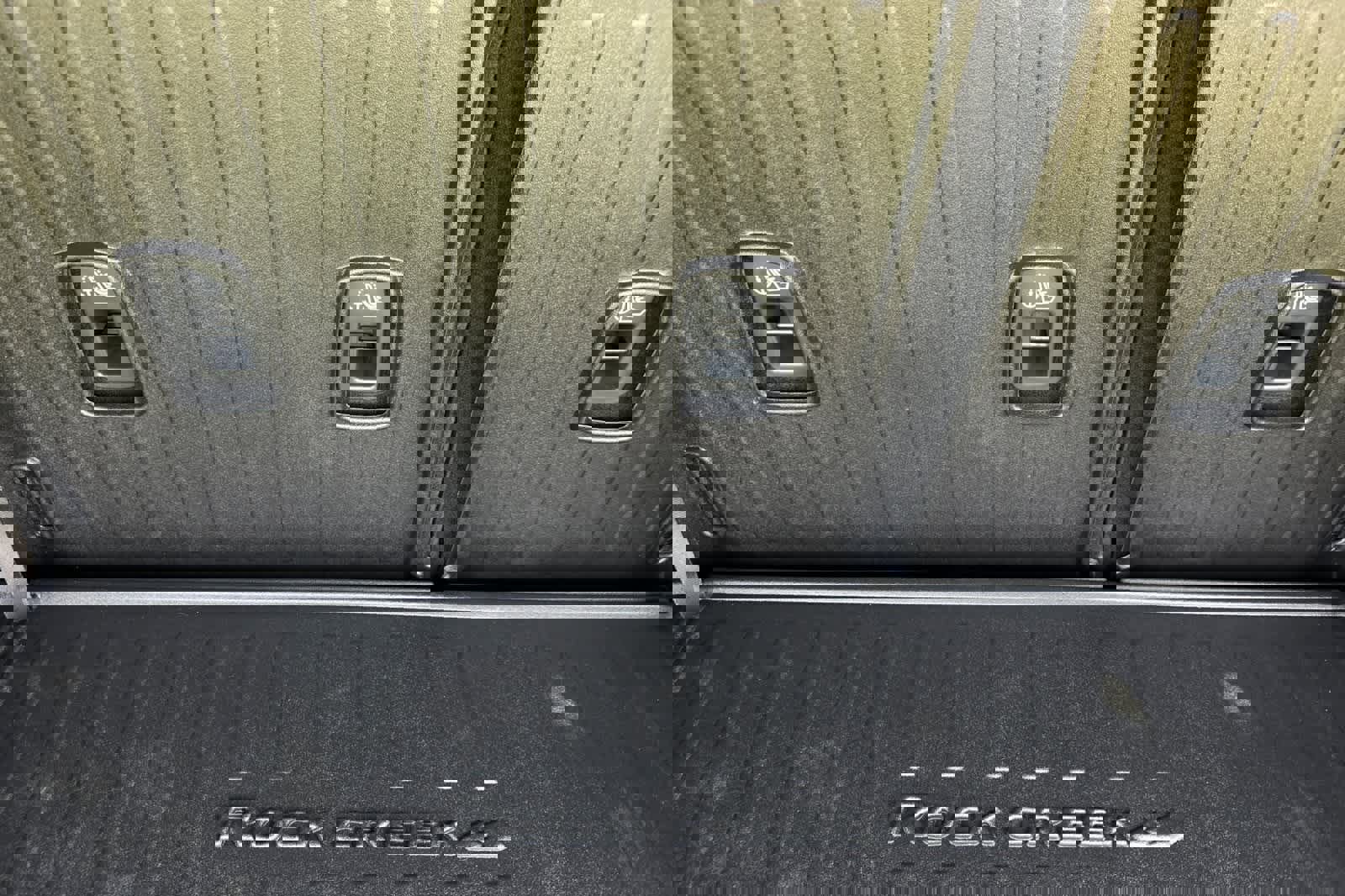 New 2025 Nissan Pathfinder Rock Creek image 19