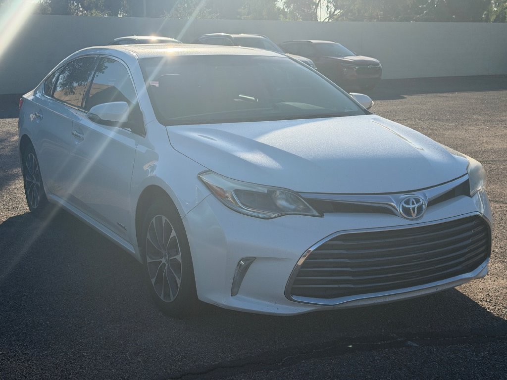Used 2016 Toyota Avalon Limited FWD image 6