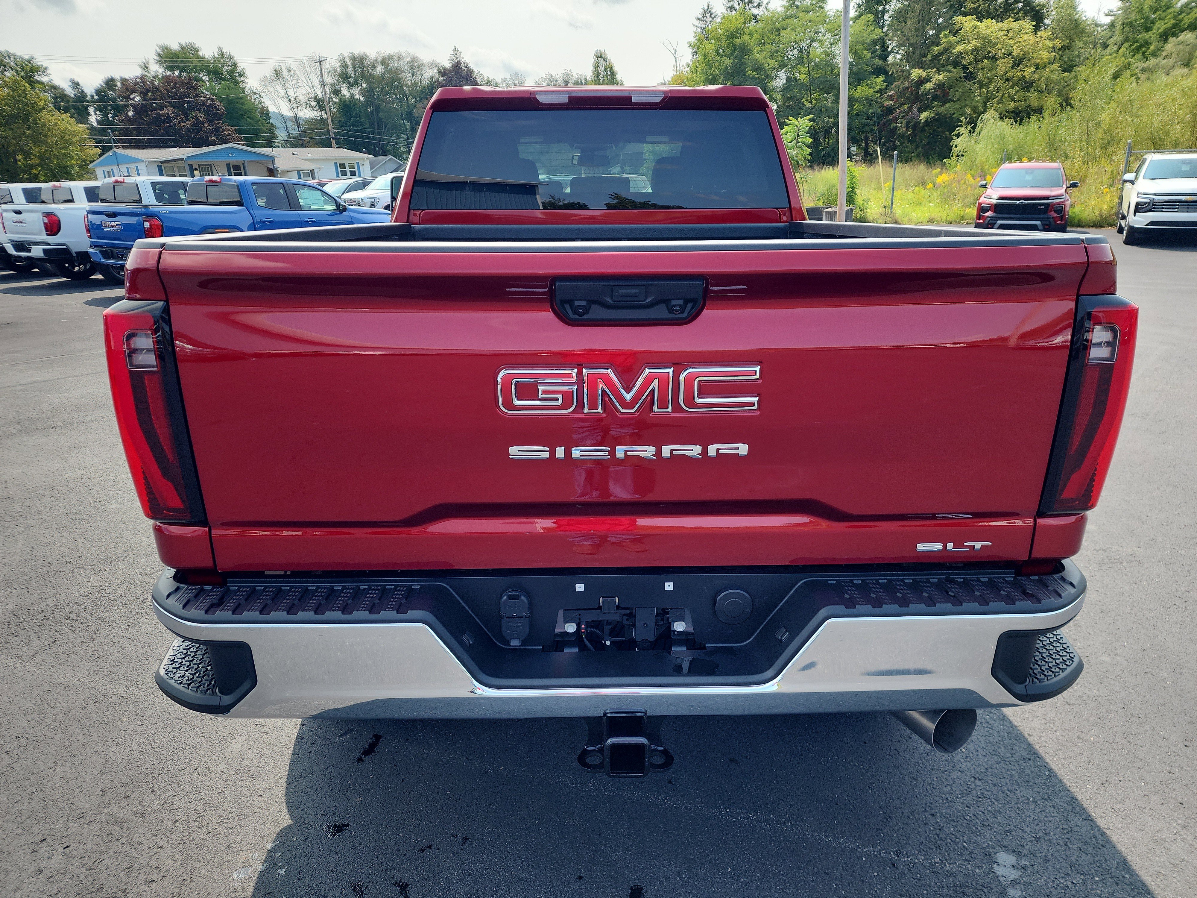 New 2026 GMC Sierra 2500 SLT w/ SLT Convenience Package image 7