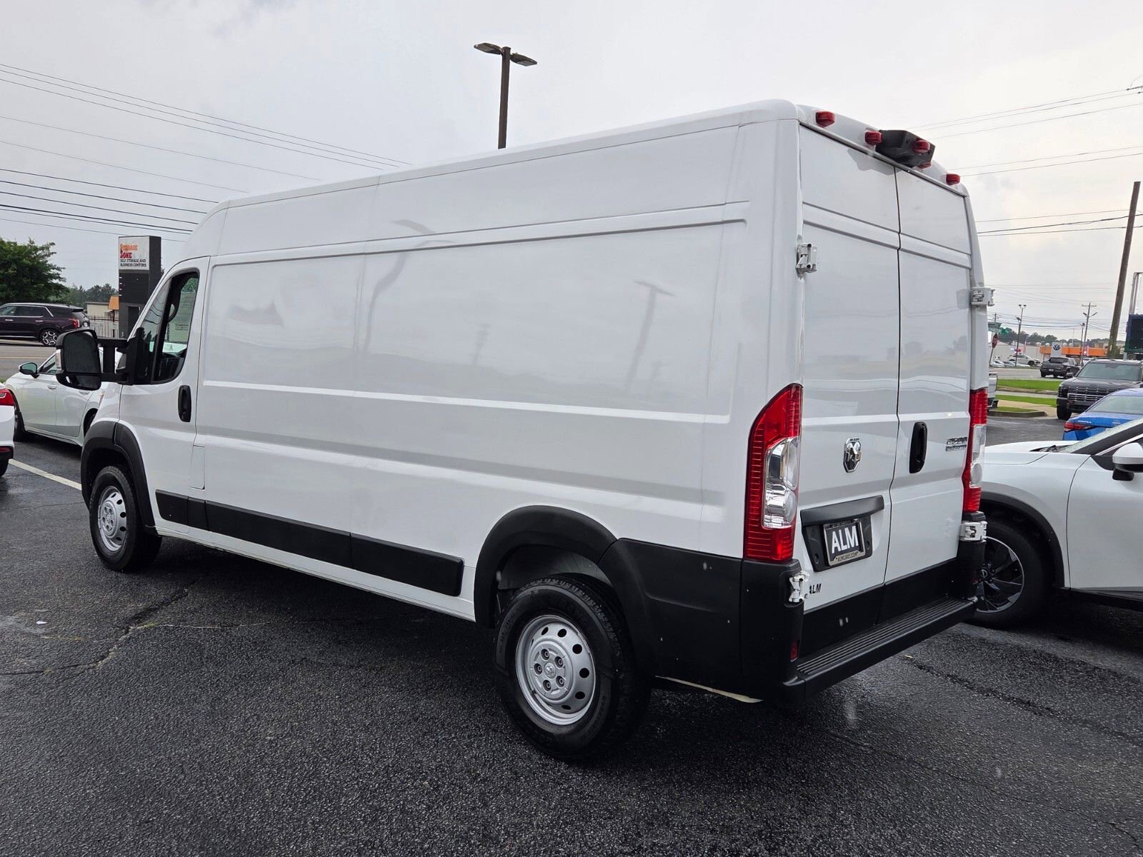 Used 2023 RAM ProMaster 2500 FWD image 6