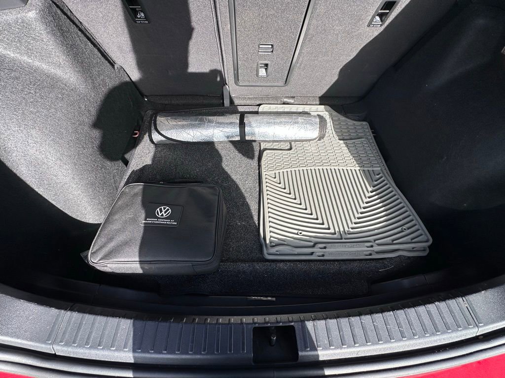 Used 2023 Volkswagen Taos SE image 38