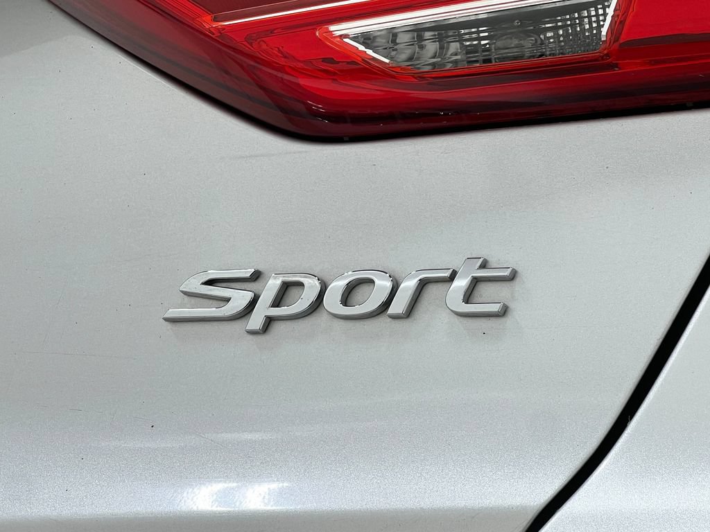 Used 2018 Hyundai Elantra Sport w/ Sport Premium Package 03 FWD image 41