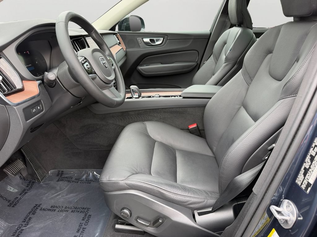 Certified 2024 Volvo XC60 T8 Plus w/ Climate Package AWD/4WD image 16