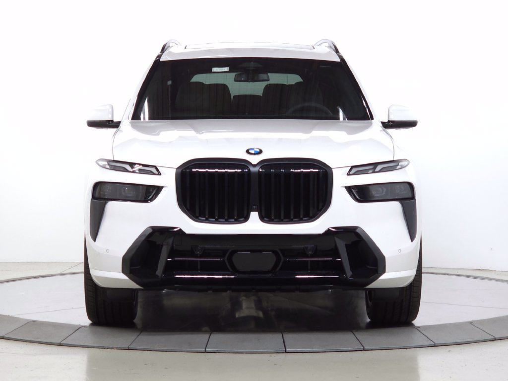 New 2027 BMW X7 xDrive40i w/ Executive Package AWD/4WD image 2