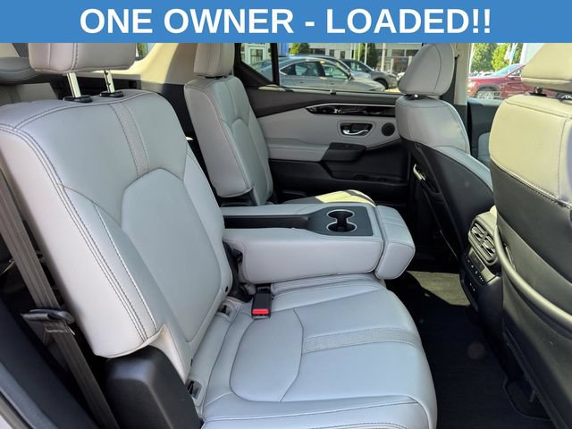 Used 2025 Honda Pilot Touring image 10