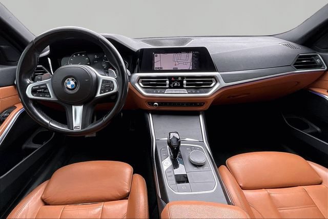 Used 2021 BMW 330i Sedan w/ M Sport Package RWD image 7