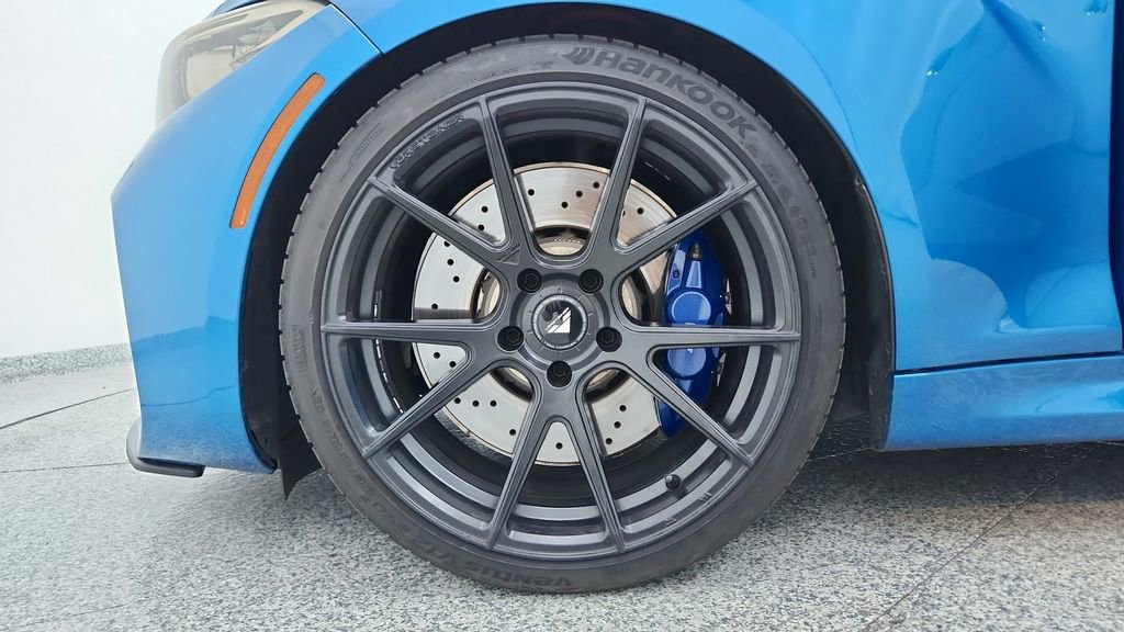 Used 2016 BMW M2 image 13