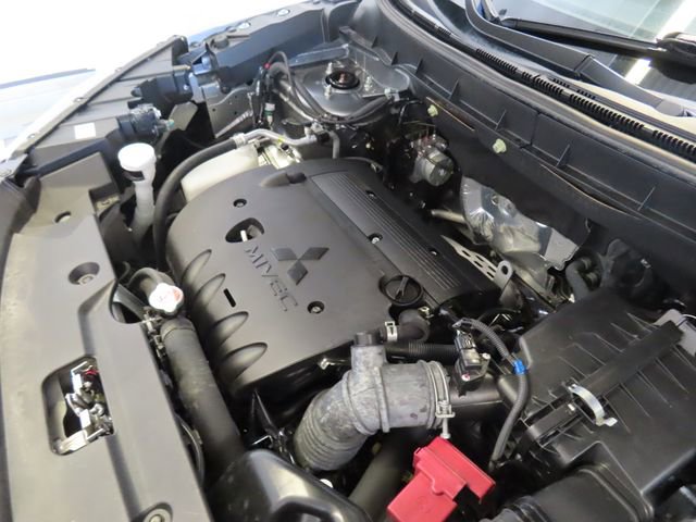 Used 2025 Mitsubishi Outlander Sport SE AWD/4WD image 34