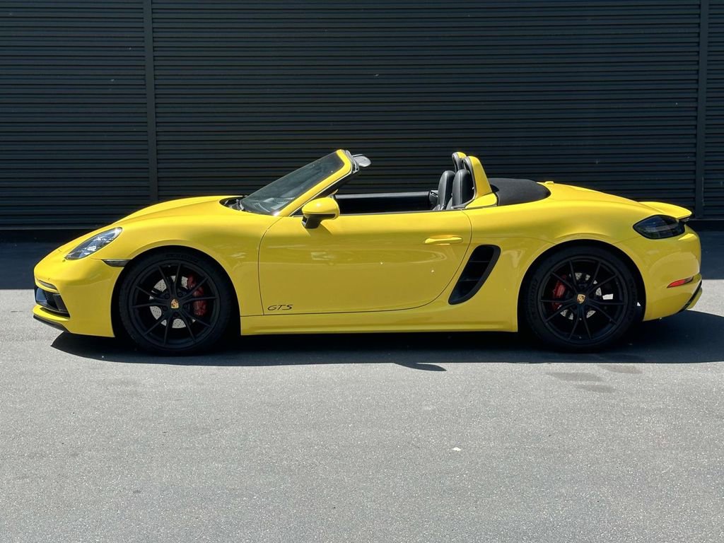 Used 2019 Porsche 718 Boxster GTS RWD image 2
