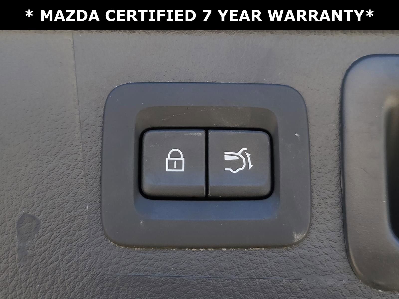 Certified 2025 MAZDA CX-50 AWD 2.5 Hybrid w/ Premium Pkg image 12