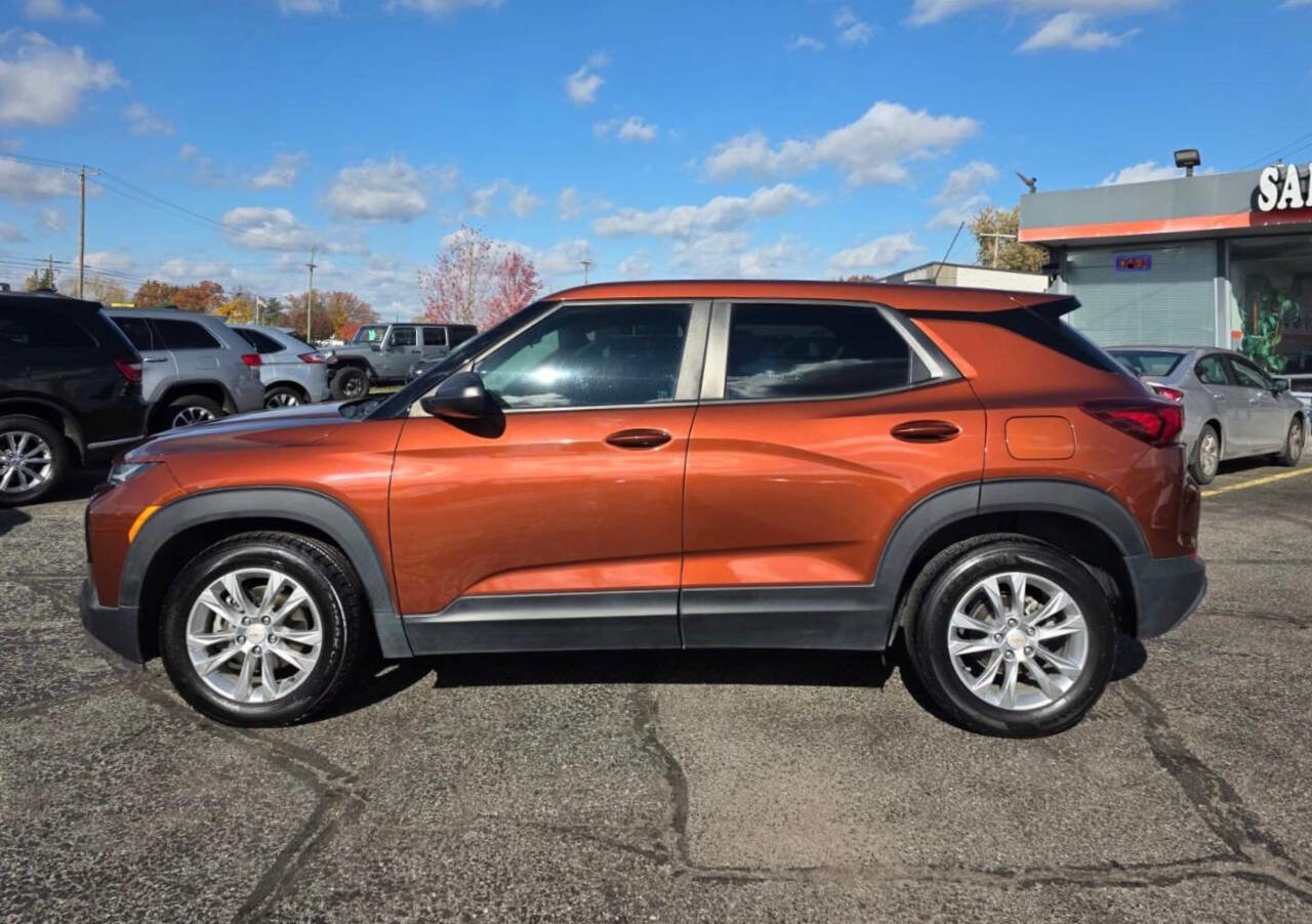Used 2021 Chevrolet TrailBlazer LS image 3
