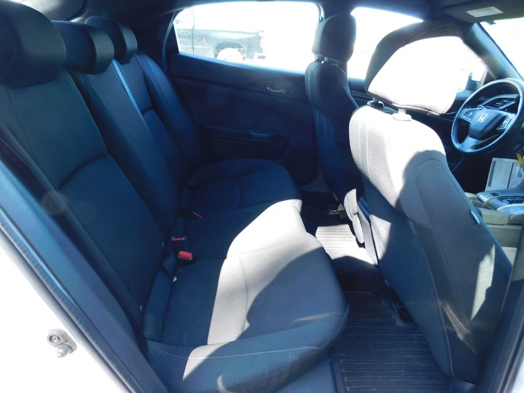 Used 2018 Honda Civic Sport image 5