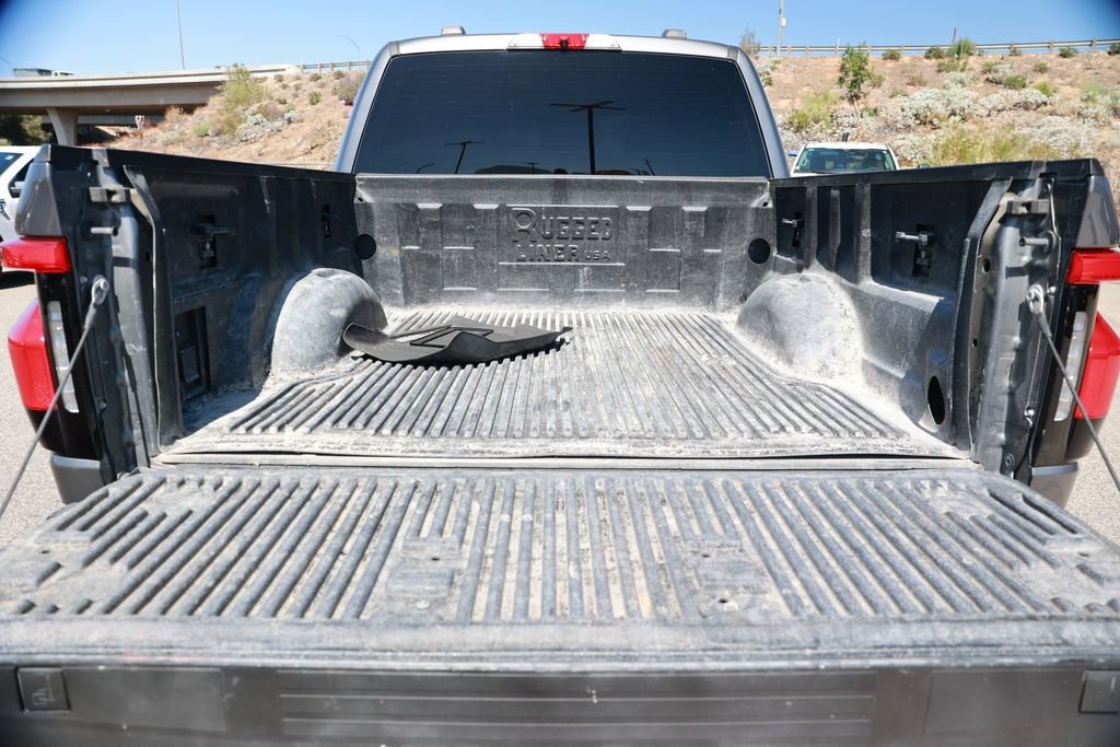 Used 2022 Ford F150 Lightning XLT AWD/4WD image 40