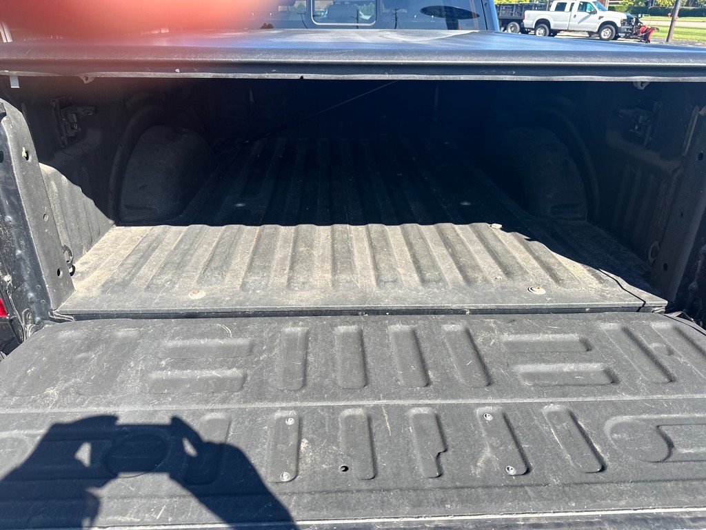 Used 2017 Ford F150 XLT w/ Equipment Group 302A Luxury image 5