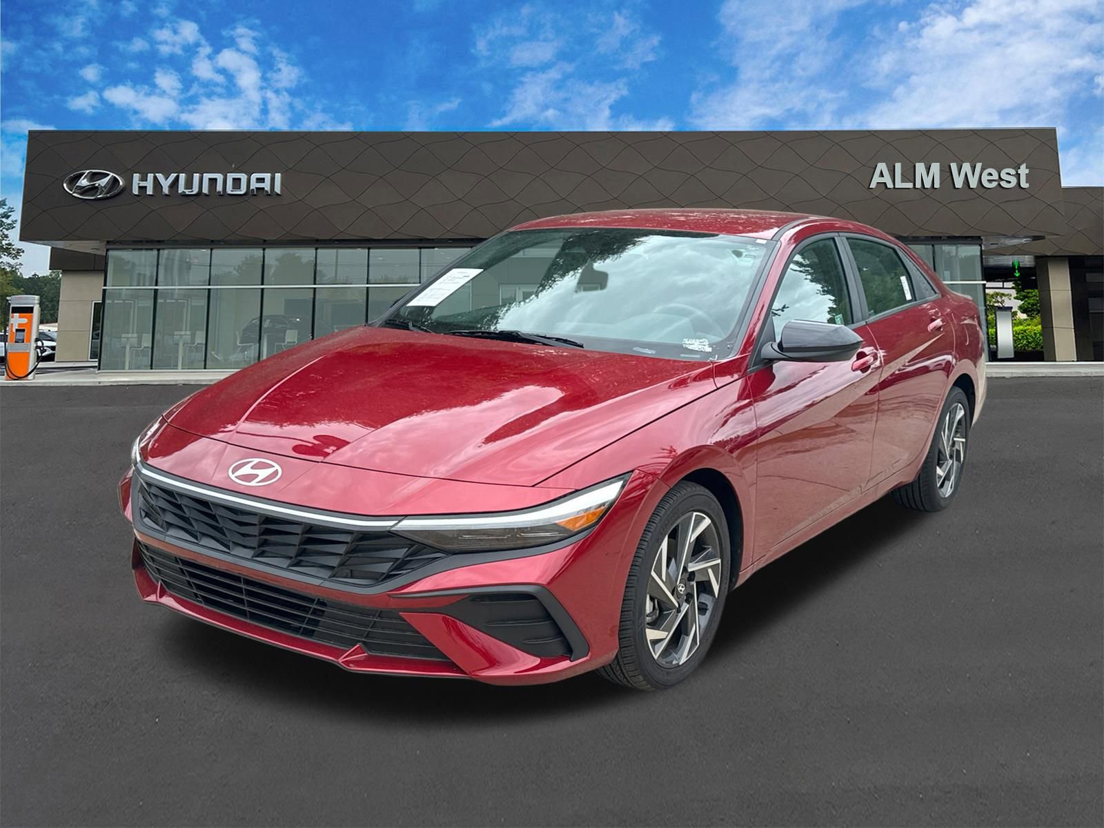 Certified 2025 Hyundai Elantra Sport FWD image 1