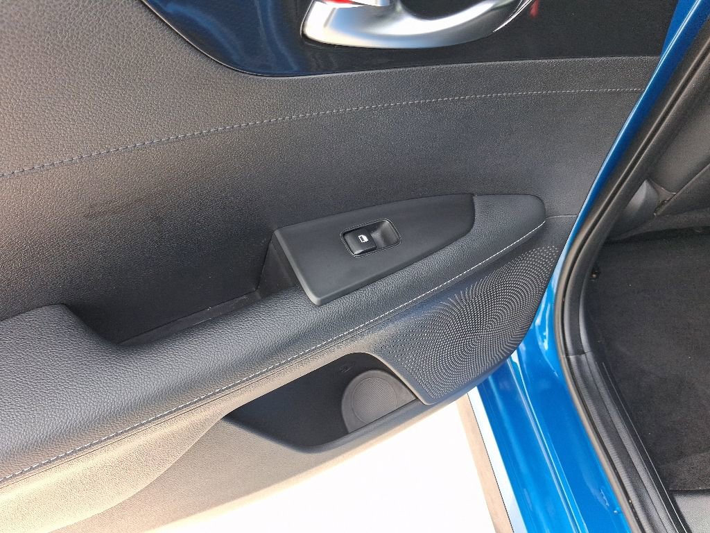 Used 2024 Kia Forte GT-Line FWD image 11