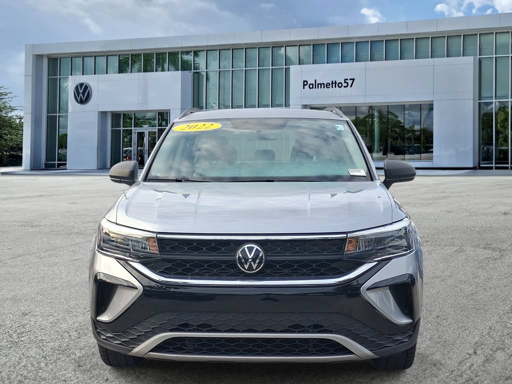 Used 2022 Volkswagen Taos S FWD image 2