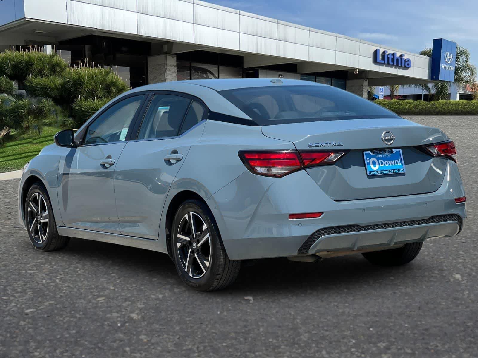 Used 2025 Nissan Sentra SV FWD image 7