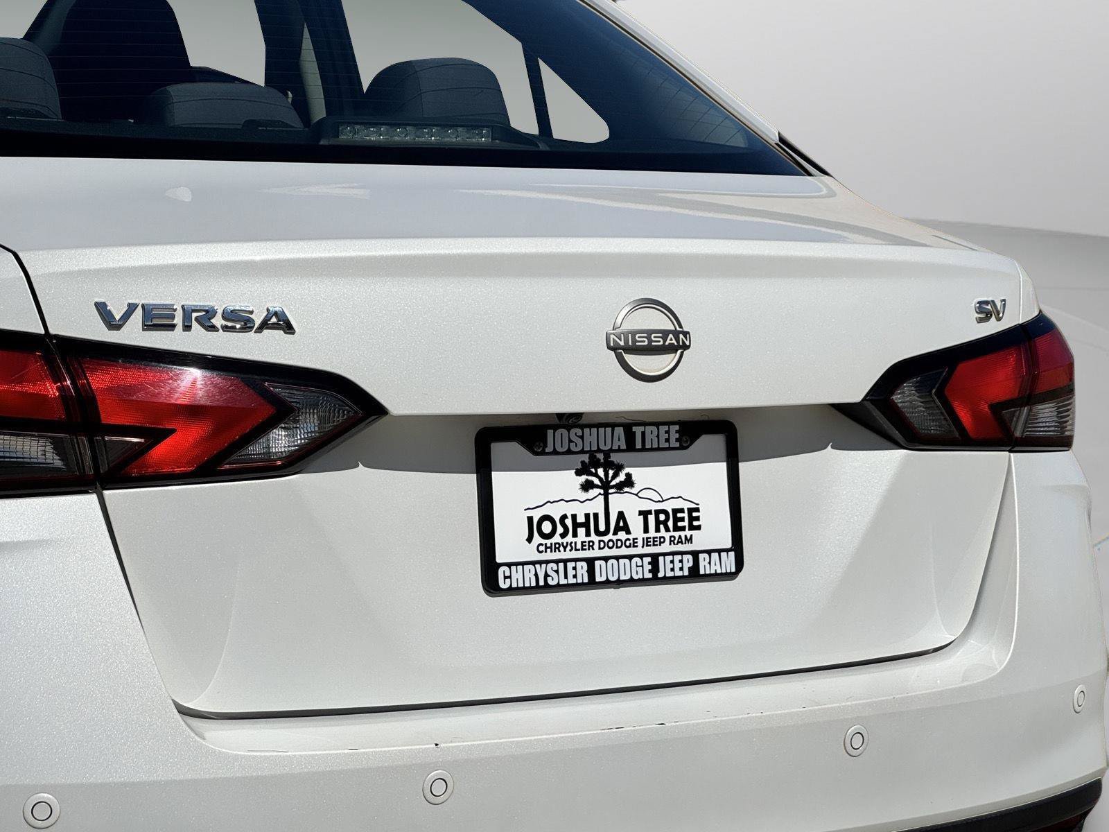 Used 2023 Nissan Versa SV FWD image 10