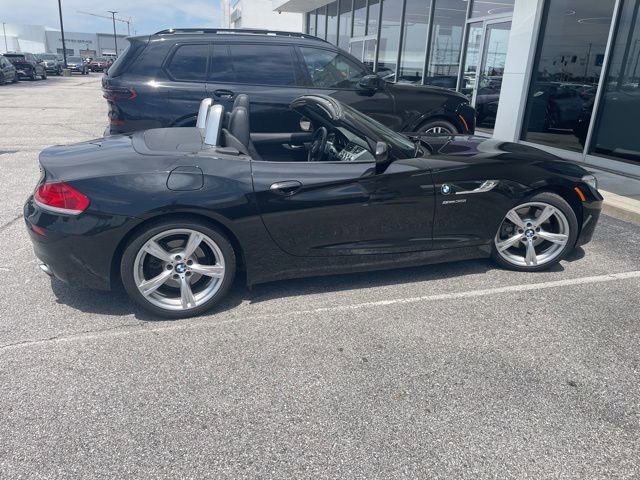 Used 2015 BMW Z4 sDrive35i RWD image 2