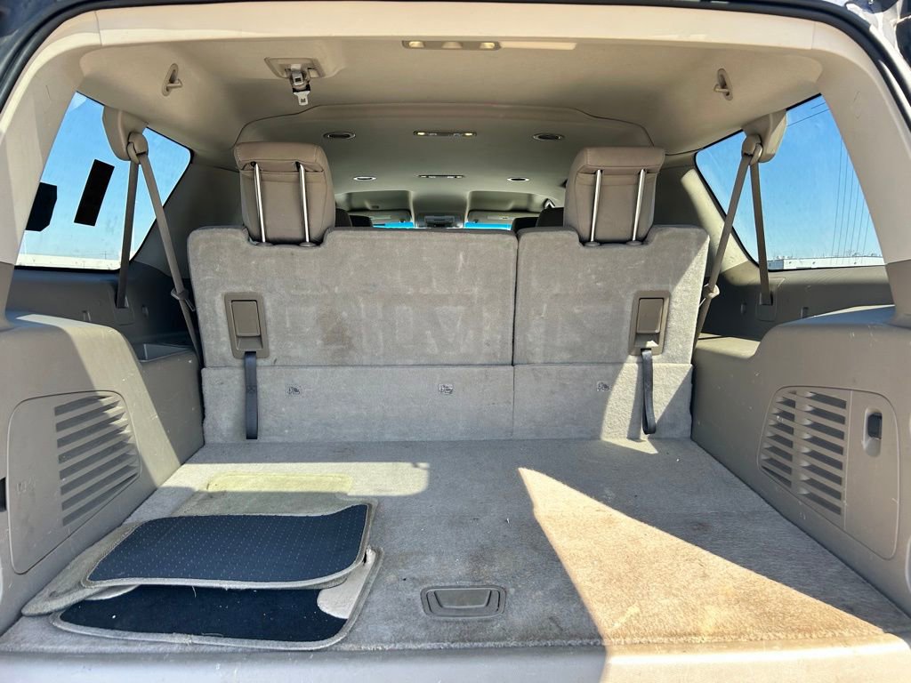 Used 2016 Chevrolet Suburban LS image 23