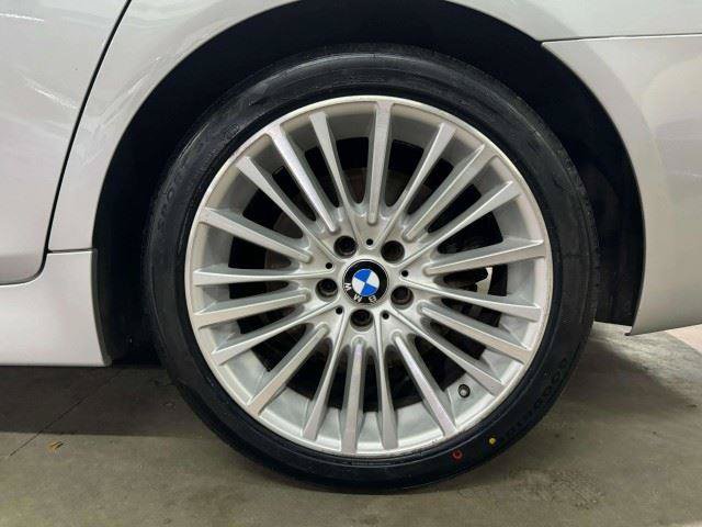 Used 2014 BMW 550i xDrive Sedan AWD/4WD image 46