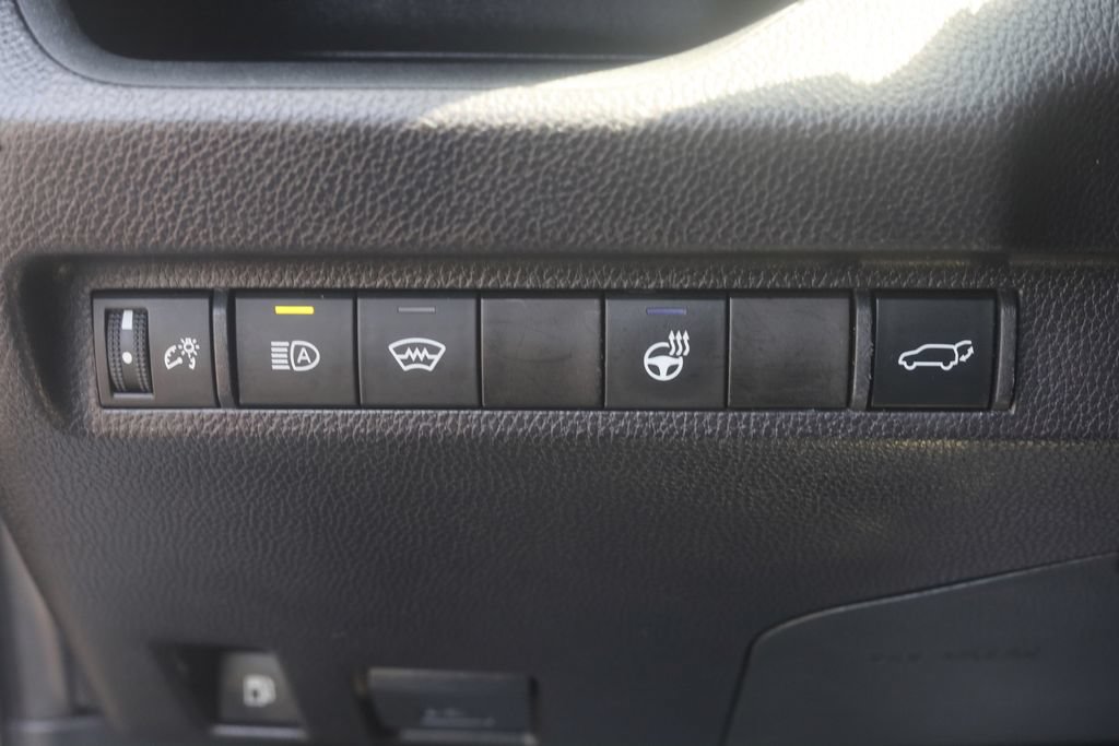 Used 2024 Toyota RAV4 XLE Premium w/ Weather Package AWD/4WD image 22