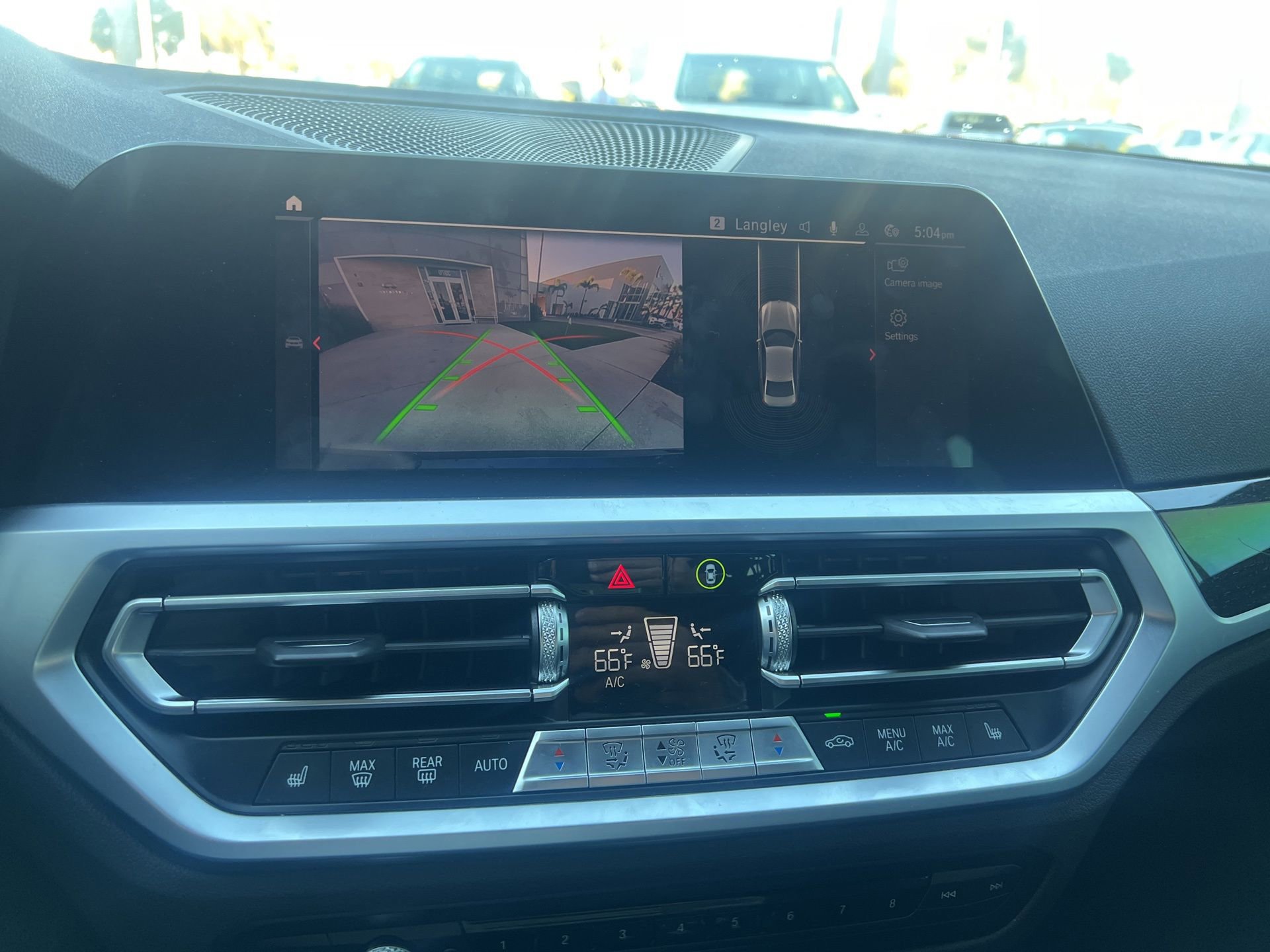 Used 2022 BMW 330i Sedan w/ Premium Package image 16