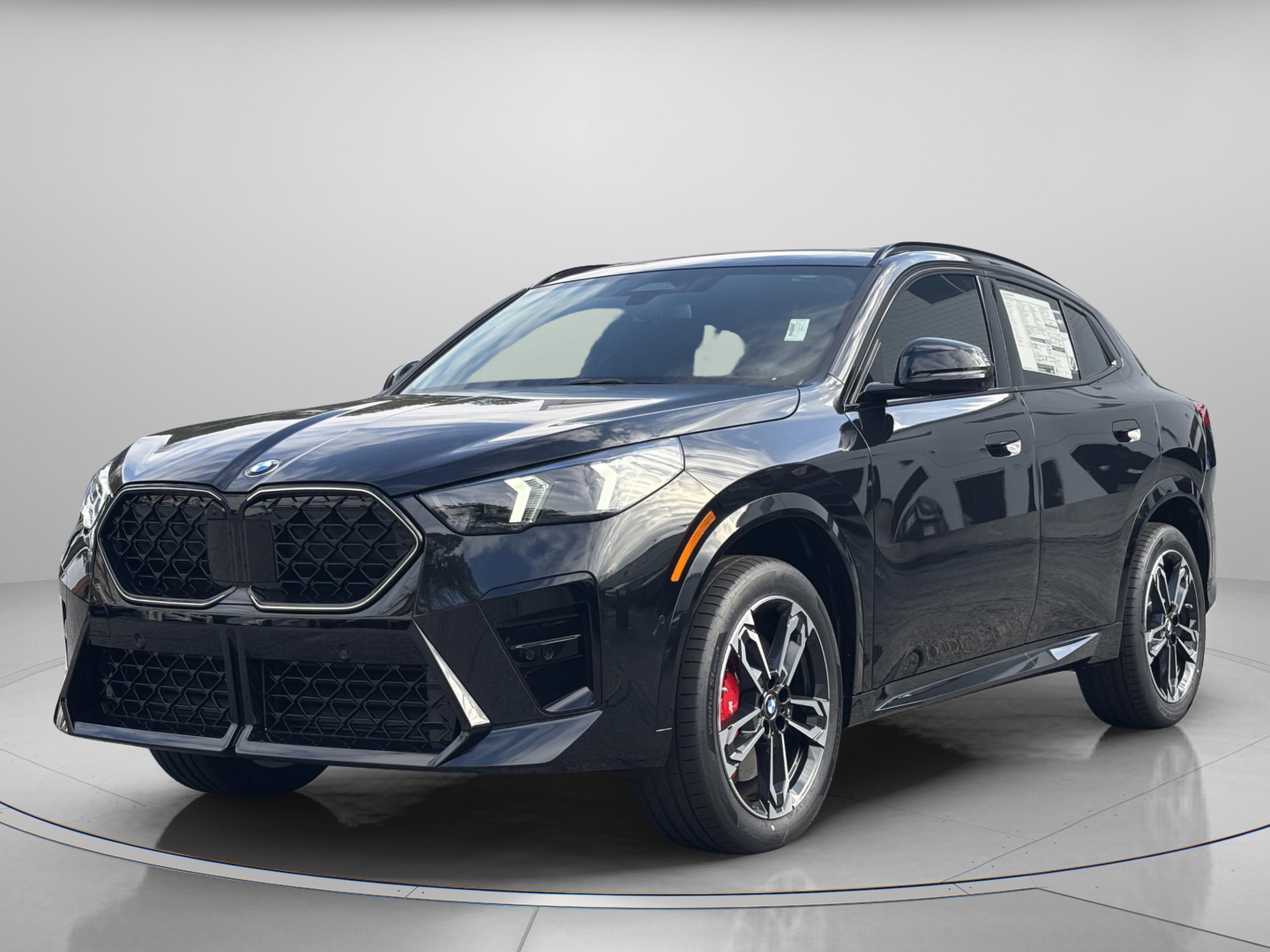 Used 2026 BMW X2 xDrive28i w/ Technology Package image 2