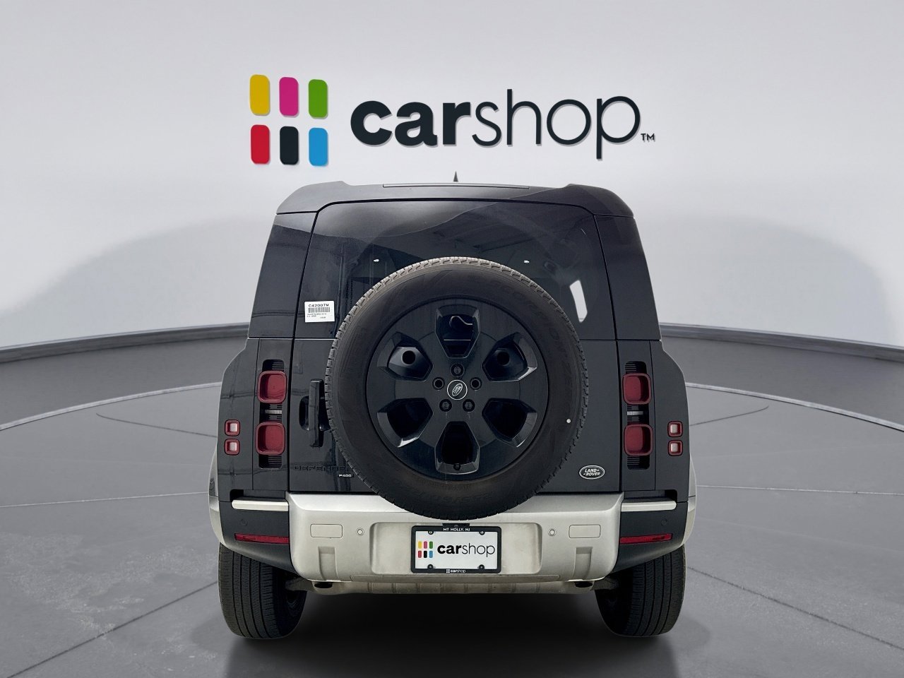 Used 2023 Land Rover Defender 110 SE AWD/4WD image 4