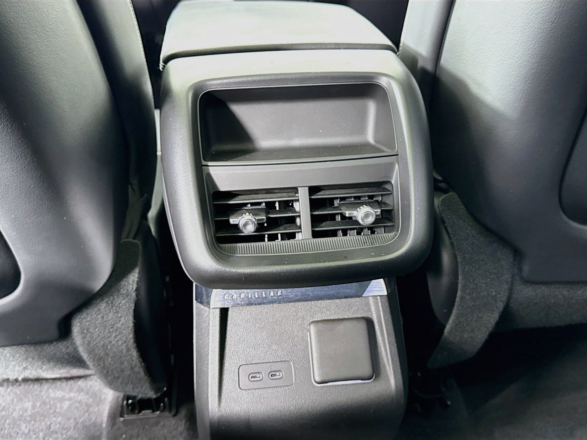 Used 2024 Cadillac Lyriq Sport RWD image 29