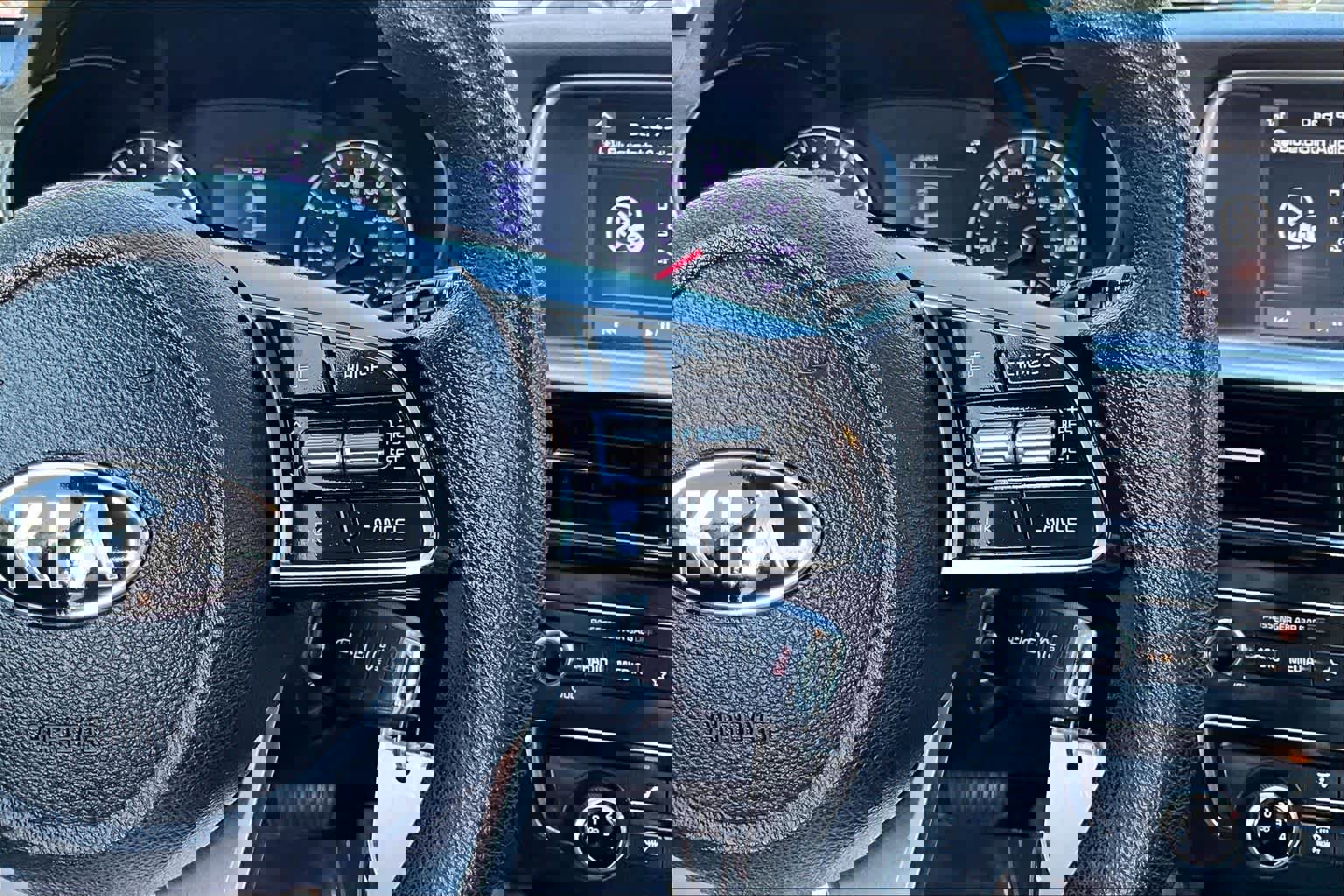 Used 2019 Kia Optima LX image 24