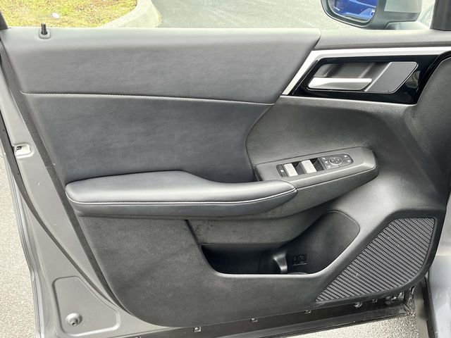 Used 2024 Mitsubishi Outlander SE image 26