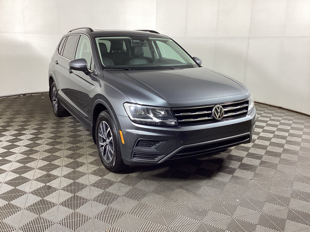 Used 2019 Volkswagen Tiguan SE AWD/4WD image 1