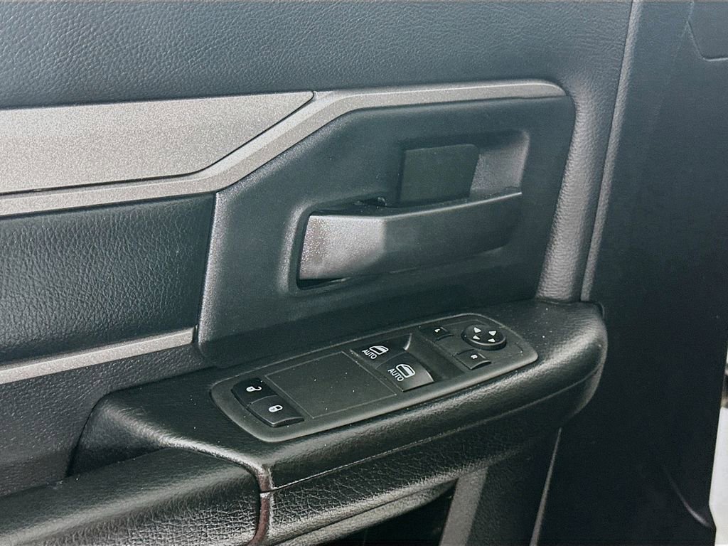 Used 2021 RAM 5500 Tradesman image 21